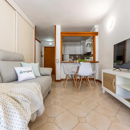 Apartment Novelty I Arysal 2